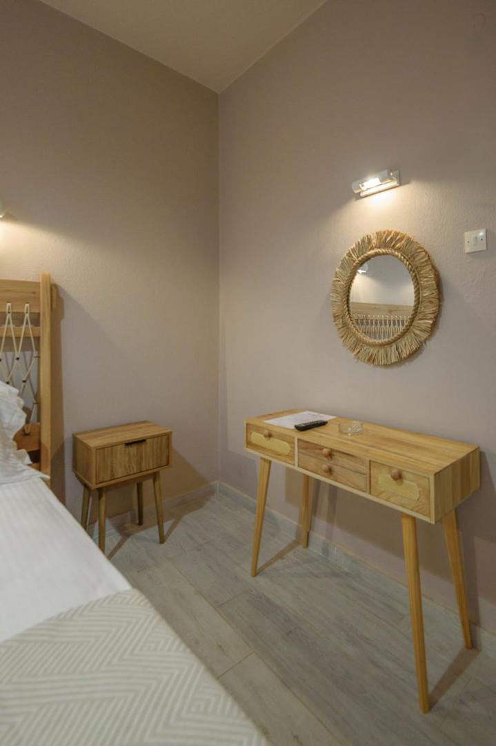 Archontiko Seaside Hotel Platanias  Ngoại thất bức ảnh